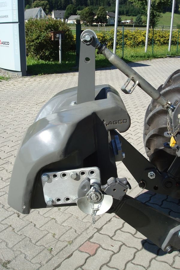 Frontgewicht des Typs Sonstige Valtra 600 kg Frontgewicht, Neumaschine in Judenburg (Bild 4)