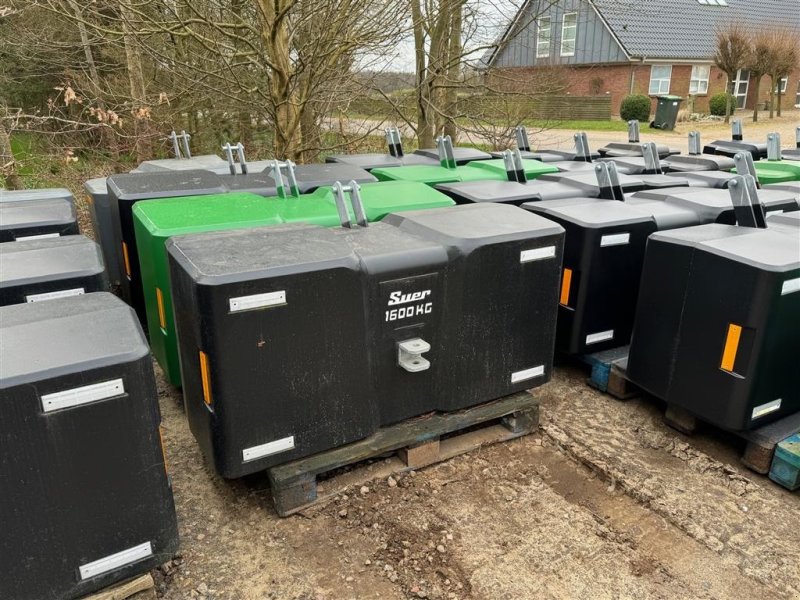 Frontgewicht typu Suer 1600 kg 1600kg kompakt frontvægt - GRATIS LEVERING, Gebrauchtmaschine v Tønder (Obrázek 1)