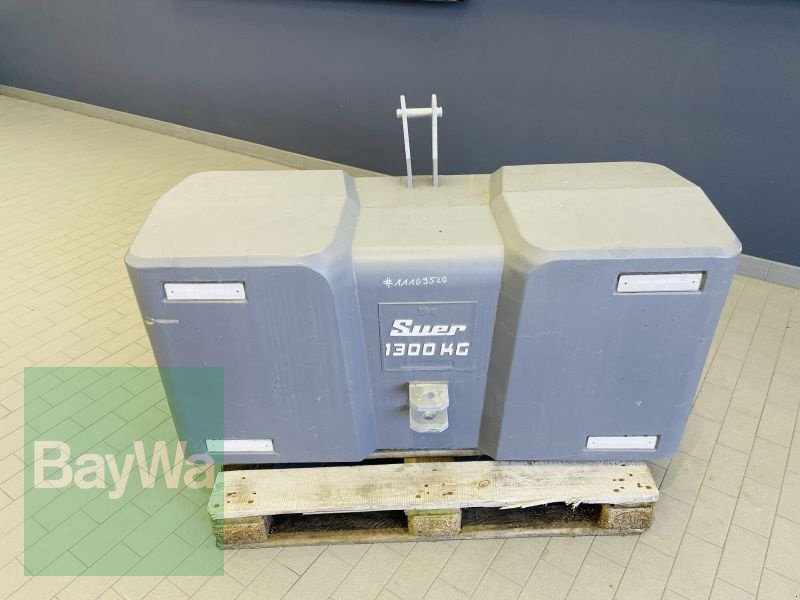 Frontgewicht des Typs Suer SB1300 SUER BETONGEWICHT, Gebrauchtmaschine in Manching (Bild 3)