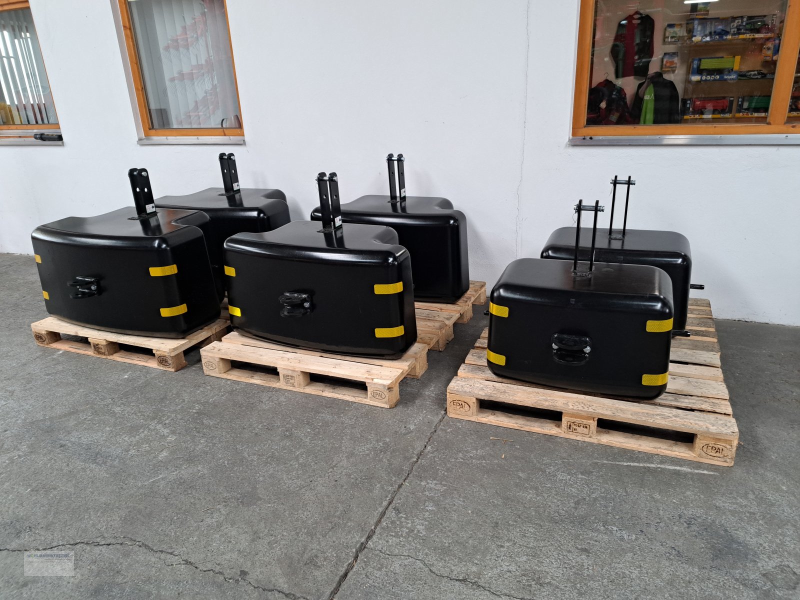 Frontgewicht des Typs Tenwinkel ECO-Top 1050 kg, Neumaschine in Unterdietfurt (Bild 9)