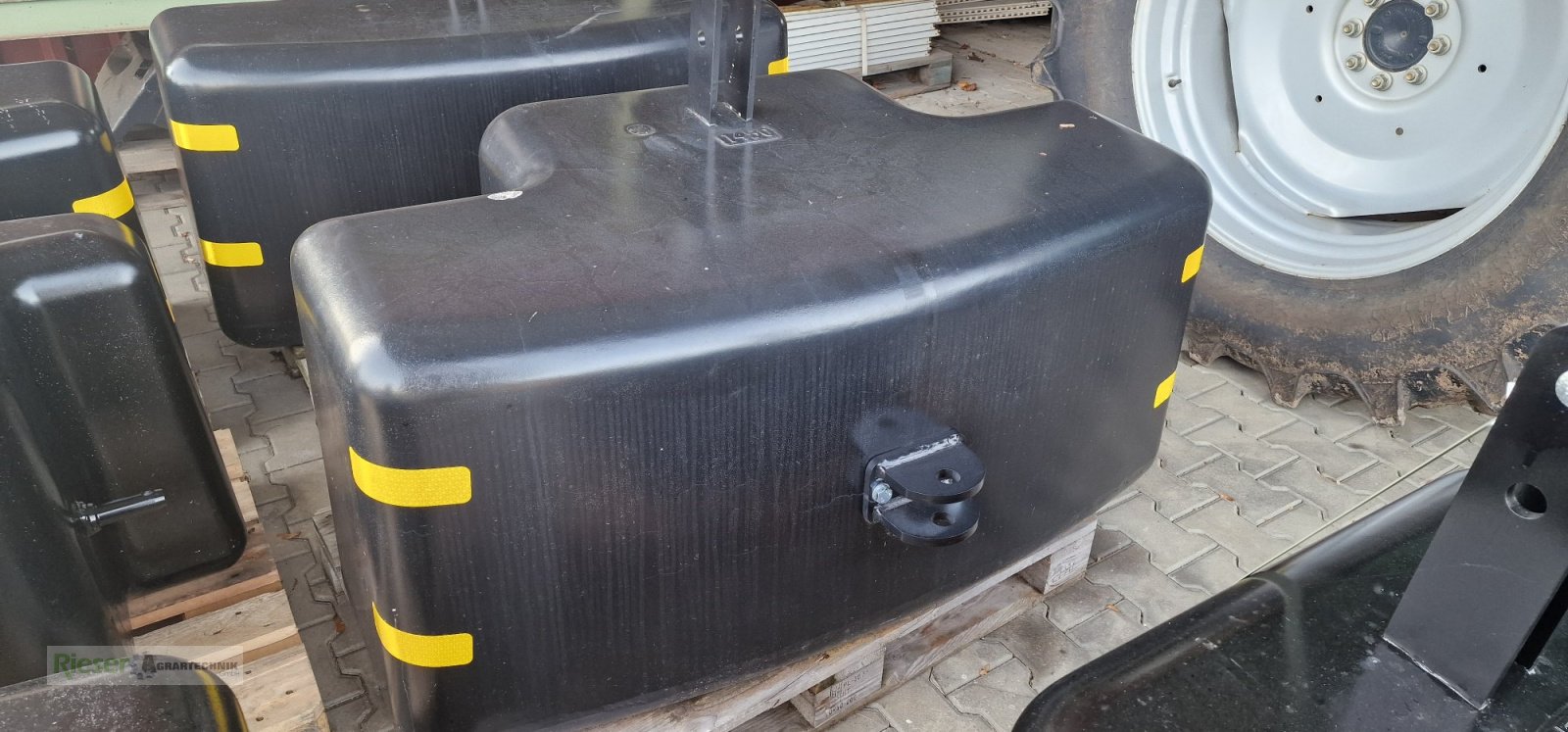 Frontgewicht des Typs Tenwinkel Frontgewichte Serie TOP verschiedene Größen, Neumaschine in Nördlingen (Bild 3)