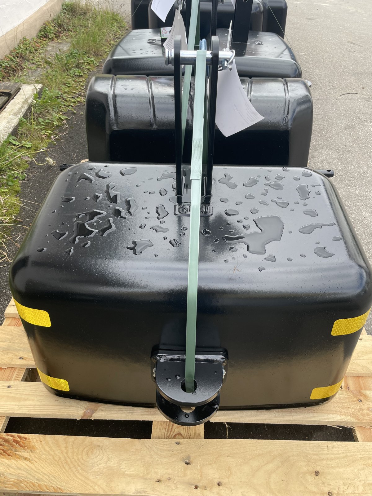 Frontgewicht des Typs Tenwinkel Gewichte, Neumaschine in Ochsenhausen (Bild 2)