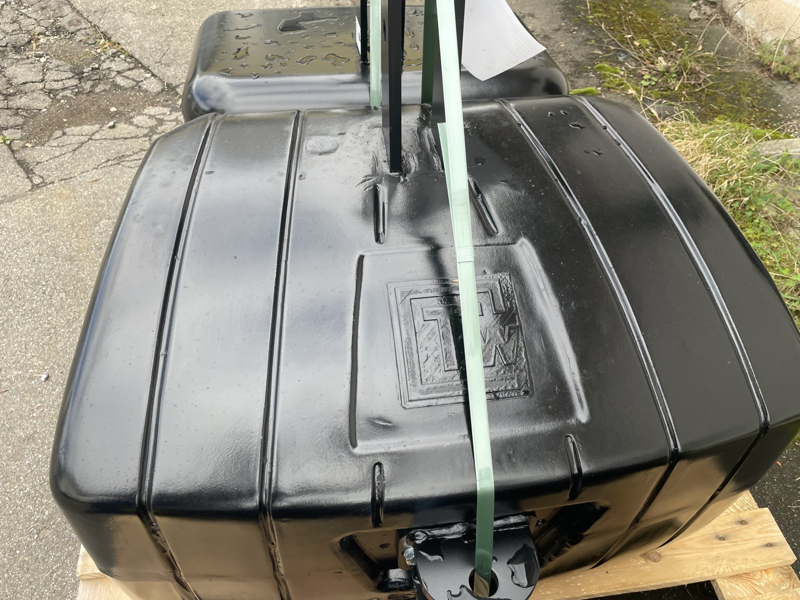 Frontgewicht des Typs Tenwinkel Gewichte, Neumaschine in Ochsenhausen (Bild 3)