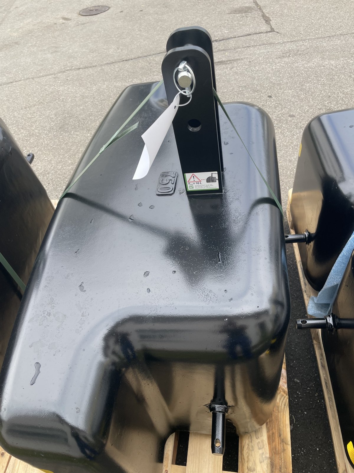 Frontgewicht des Typs Tenwinkel Gewichte, Neumaschine in Ochsenhausen (Bild 9)