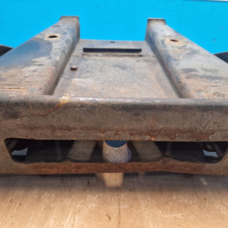 Frontgewicht des Typs Valmet 505, Gebrauchtmaschine in Hemmet (Bild 3)