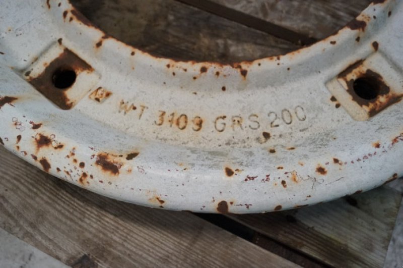 Frontgewicht des Typs Valtra 8550, Gebrauchtmaschine in Hemmet (Bild 6)