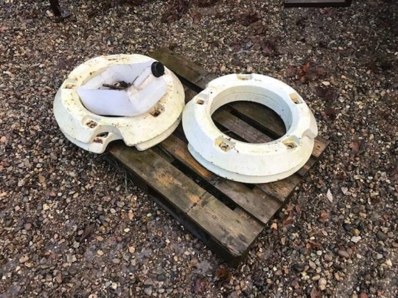 Buy Valtra Front weight secondhand and new