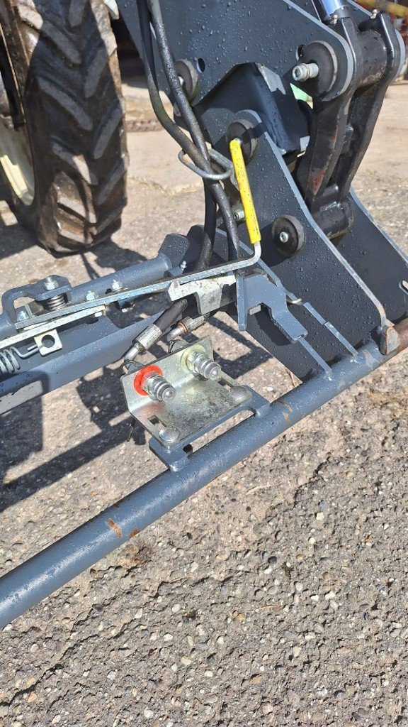 Fronthydraulik & Zapfwelle typu Alö Quicke Q46, Gebrauchtmaschine v Schwarzhäusern (Obrázek 5)