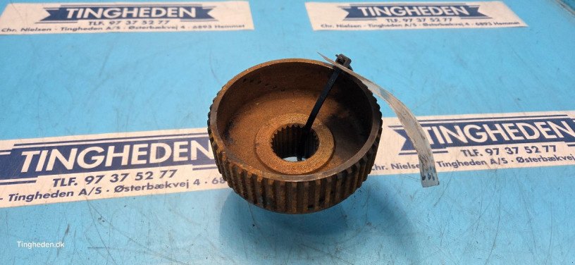 Fronthydraulik & Zapfwelle typu Ford 8210, Gebrauchtmaschine v Hemmet (Obrázek 8)