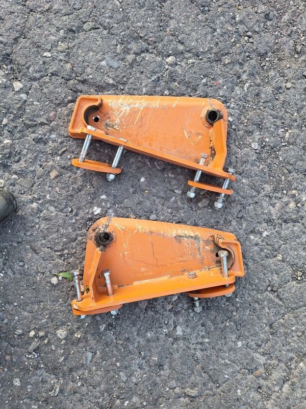 Fronthydraulik & Zapfwelle typu Hauer Aufnahme Hauer Frontlader, Gebrauchtmaschine v Chur (Obrázek 1)