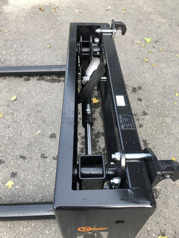 Fronthydraulik & Zapfwelle des Typs Hauer BTG 4, Neumaschine in Eichberg (Bild 5)