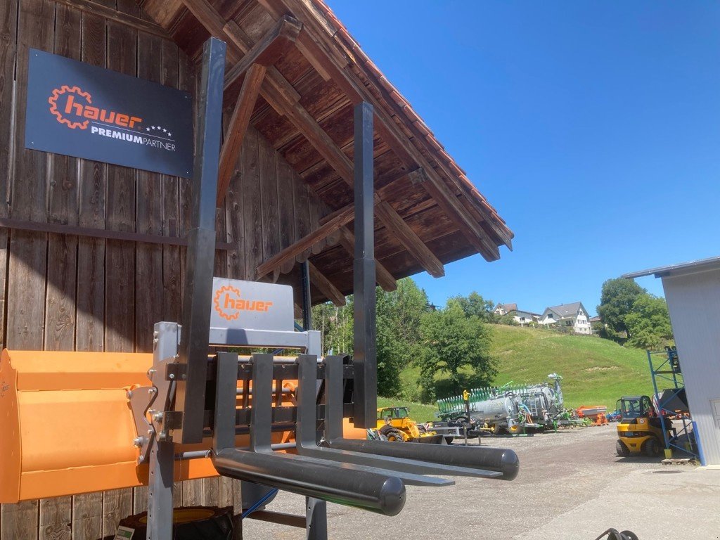 Fronthydraulik & Zapfwelle des Typs Hauer Palettengabel - PG, Neumaschine in Eichberg (Bild 1)