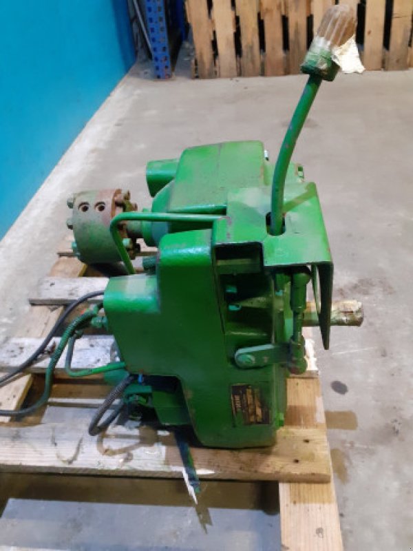 Fronthydraulik & Zapfwelle typu John Deere 6100, Gebrauchtmaschine v Hemmet (Obrázek 2)