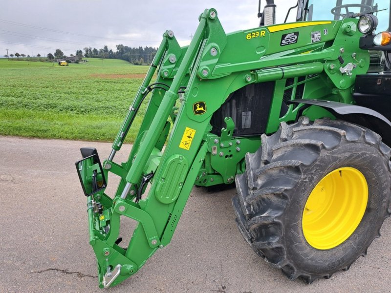 Fronthydraulik & Zapfwelle des Typs John Deere 623R, Neumaschine in Oetwil am See (Bild 1)