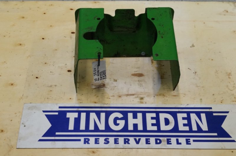 Fronthydraulik & Zapfwelle typu John Deere 7R 310, Gebrauchtmaschine v Hemmet (Obrázek 1)