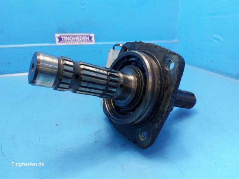 Fronthydraulik & Zapfwelle typu Massey Ferguson 6465, Gebrauchtmaschine v Hemmet (Obrázek 2)