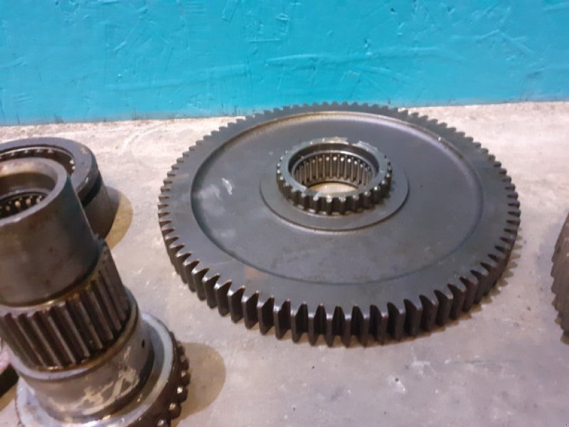 Fronthydraulik & Zapfwelle typu New Holland 8340, Gebrauchtmaschine v Hemmet (Obrázek 4)