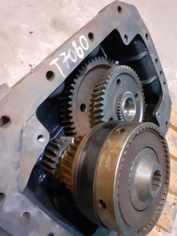 Fronthydraulik & Zapfwelle des Typs New Holland T7060, Gebrauchtmaschine in Hemmet (Bild 8)