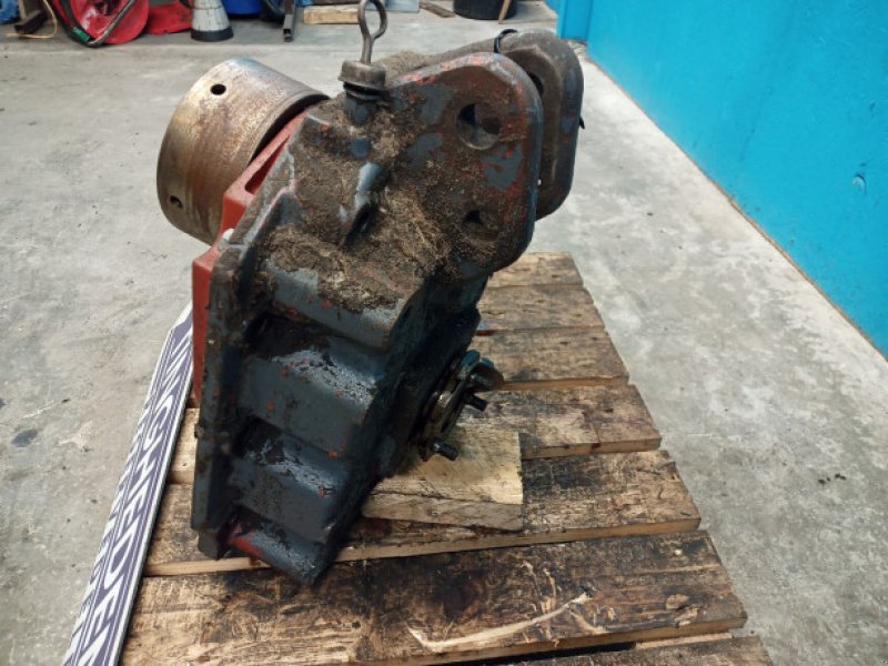 Fronthydraulik & Zapfwelle des Typs New Holland TM 130, Gebrauchtmaschine in Hemmet (Bild 4)