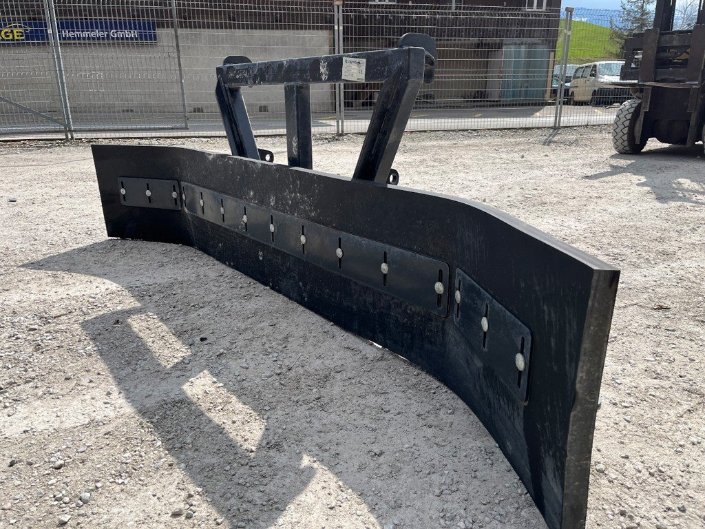 Fronthydraulik & Zapfwelle des Typs Sonstige Sonstiges, Neumaschine in Helgisried (Bild 2)