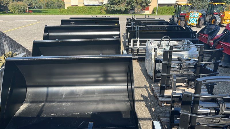 Fronthydraulik & Zapfwelle des Typs Sonstige Toute la gamme Riman pour la Suisse Romande, Gebrauchtmaschine in Domdidier (Bild 1)