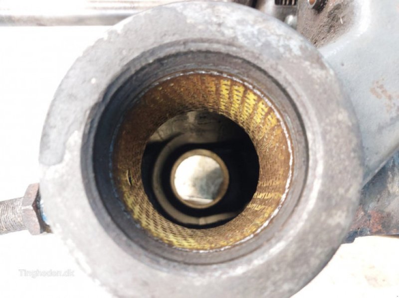 Fronthydraulik & Zapfwelle typu Valtra T213, Gebrauchtmaschine v Hemmet (Obrázek 17)