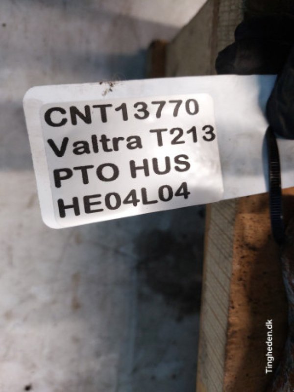 Fronthydraulik & Zapfwelle typu Valtra T213, Gebrauchtmaschine v Hemmet (Obrázek 25)
