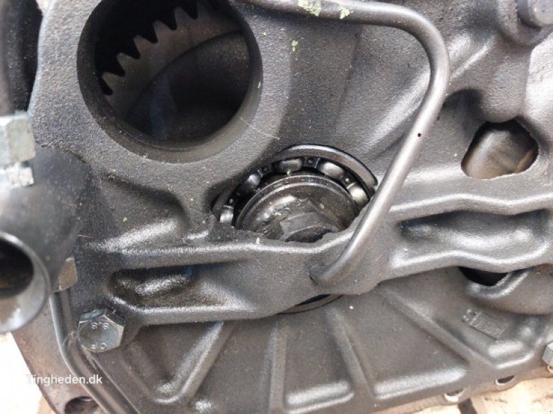 Fronthydraulik & Zapfwelle typu Valtra T213, Gebrauchtmaschine v Hemmet (Obrázek 13)