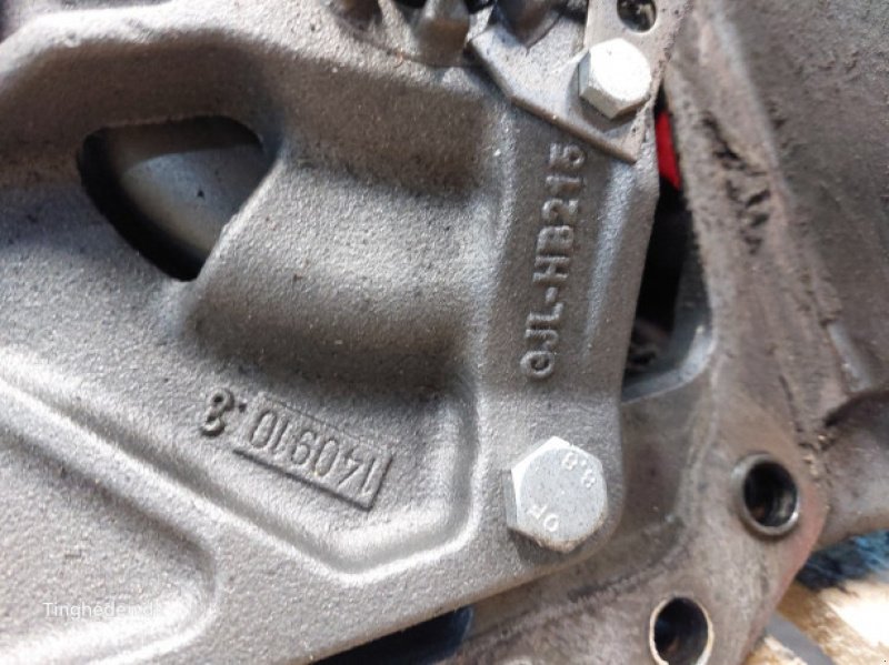 Fronthydraulik & Zapfwelle typu Valtra T213, Gebrauchtmaschine v Hemmet (Obrázek 10)