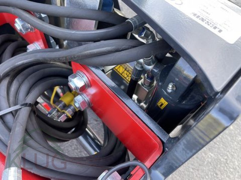 Fronthydraulik des Typs Lesnik SHL F25 maßgfertigt, Neumaschine in Pirching am Traubenberg (Bild 29)