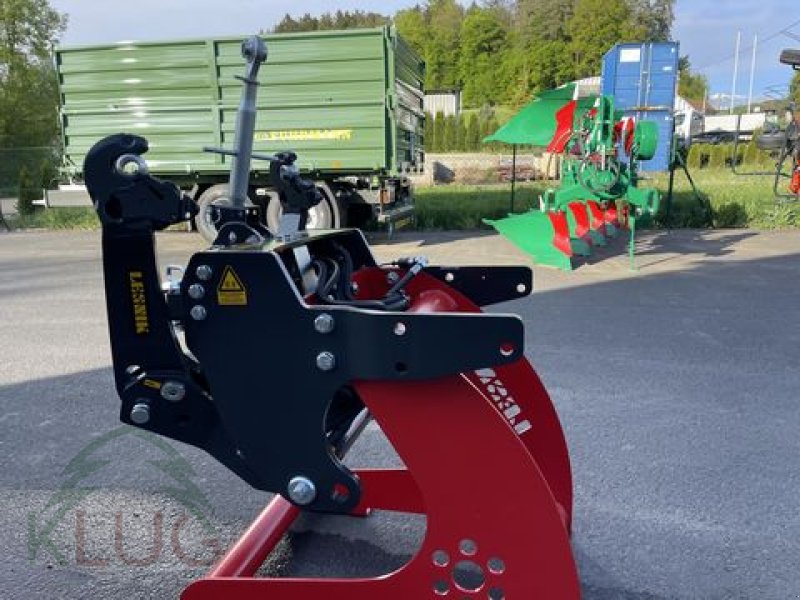 Fronthydraulik des Typs Lesnik SHL F25 maßgfertigt, Neumaschine in Pirching am Traubenberg (Bild 12)