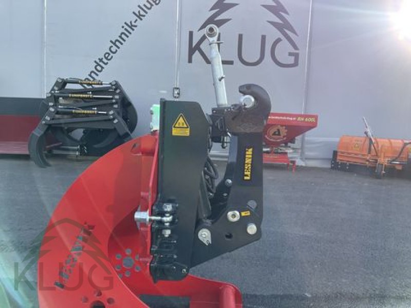 Fronthydraulik a típus Lesnik SHL P25 Fronthydraulik, Kommunalplatte 3/5, Neumaschine ekkor: Pirching am Traubenberg (Kép 7)