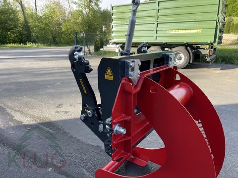 Fronthydraulik a típus Lesnik SHL P25 Fronthydraulik, Kommunalplatte 3/5, Neumaschine ekkor: Pirching am Traubenberg (Kép 16)