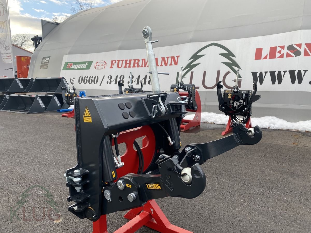 Fronthydraulik des Typs Lesnik SHL P35 Kommunalplattenfronthydraulik, Neumaschine in Pirching am Traubenberg (Bild 16)