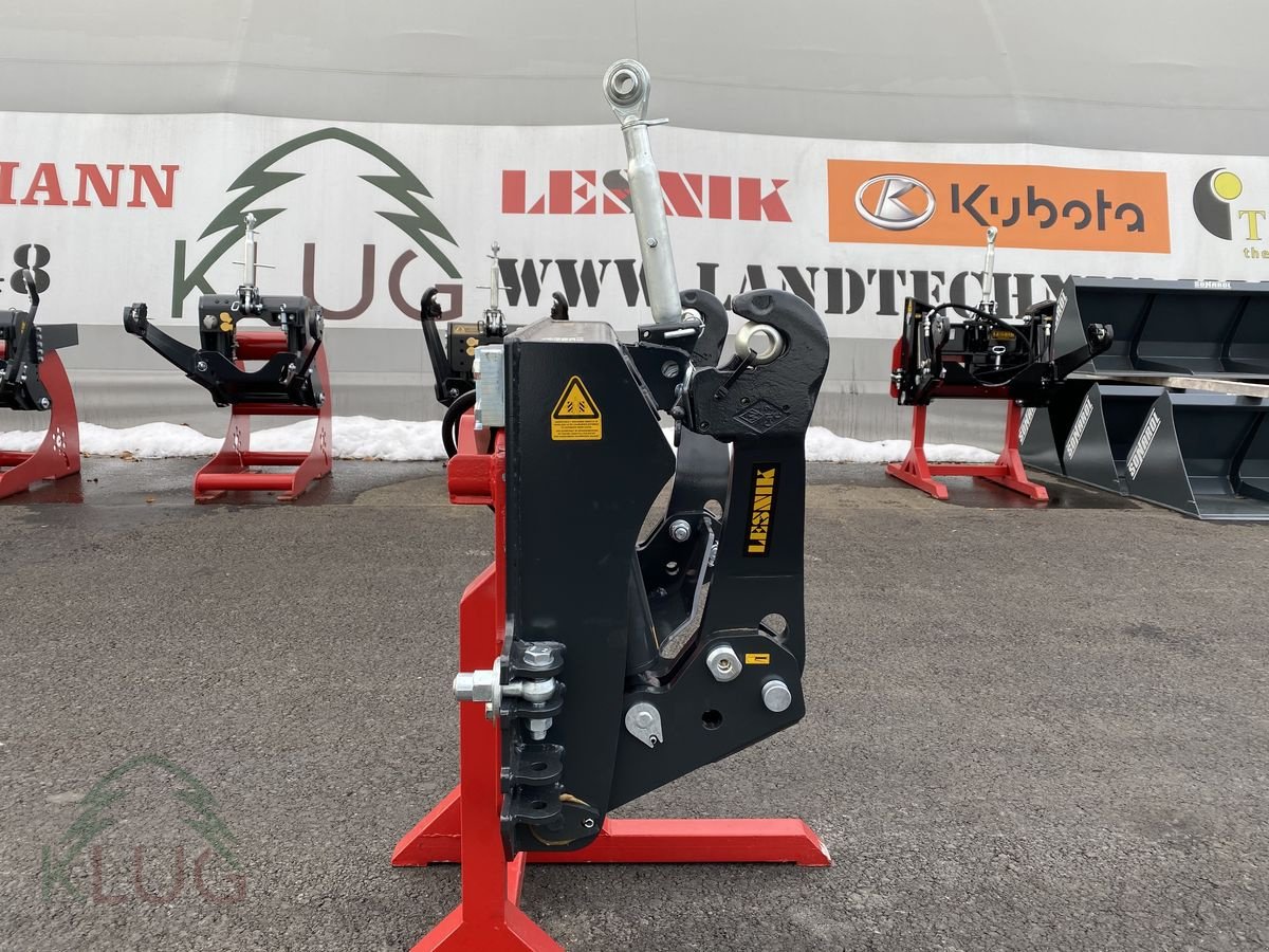 Fronthydraulik des Typs Lesnik SHL P35 Kommunalplattenfronthydraulik, Neumaschine in Pirching am Traubenberg (Bild 3)