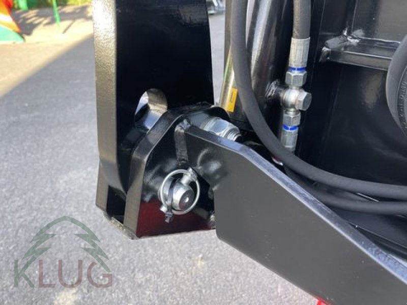 Fronthydraulik του τύπου Lesnik SHL PU 26 Unimog, MB Trac und Unitrac, Neumaschine σε Pirching am Traubenberg (Φωτογραφία 25)