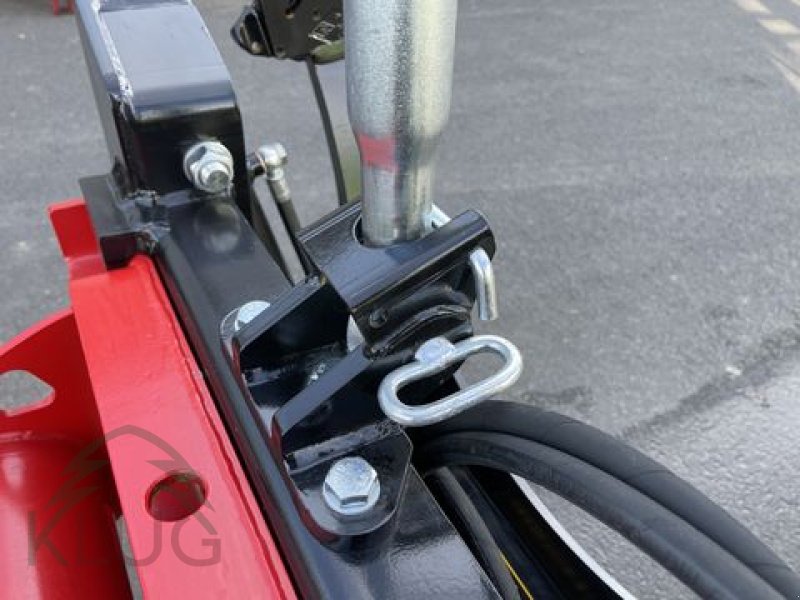 Fronthydraulik του τύπου Lesnik SHL PU 26 Unimog, MB Trac und Unitrac, Neumaschine σε Pirching am Traubenberg (Φωτογραφία 31)