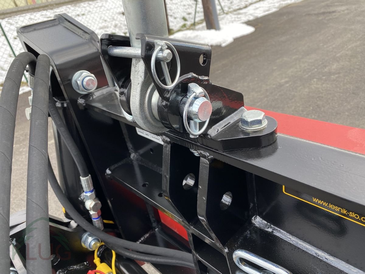 Fronthydraulik типа Lesnik SHL PU 36 Unimog, MB Trac und Unitrac, Neumaschine в Pirching am Traubenberg (Фотография 14)