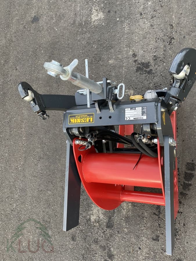 Fronthydraulik des Typs Lesnik SHL S25 Universal, Neumaschine in Pirching am Traubenberg (Bild 3)