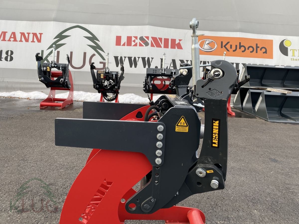 Fronthydraulik des Typs Lesnik SHL S25 Universal, Neumaschine in Pirching am Traubenberg (Bild 4)
