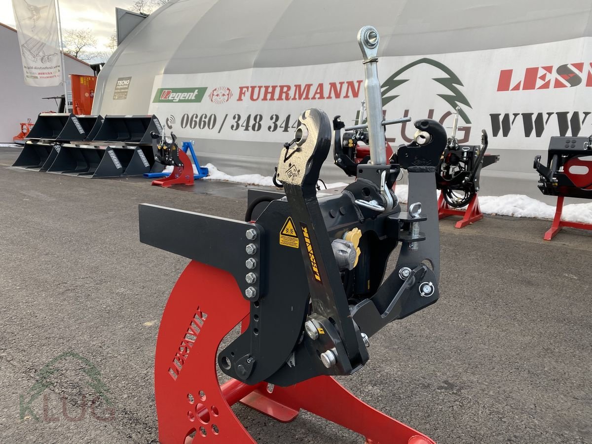 Fronthydraulik des Typs Lesnik SHL S25 Universal, Neumaschine in Pirching am Traubenberg (Bild 5)