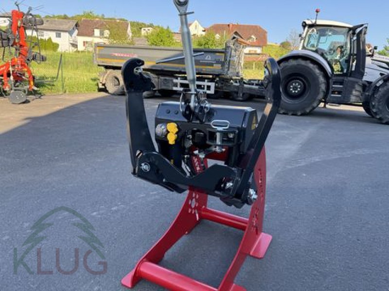 Fronthydraulik des Typs Lesnik SHL S25 Universal, Neumaschine in Pirching am Traubenberg (Bild 21)