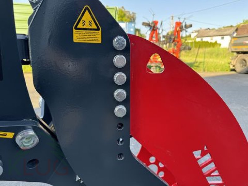 Fronthydraulik des Typs Lesnik SHL S25 Universal, Neumaschine in Pirching am Traubenberg (Bild 24)