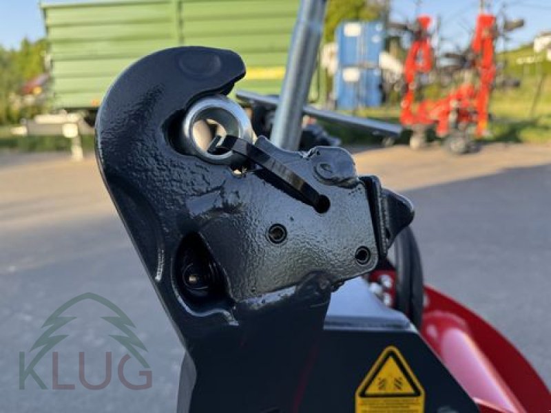 Fronthydraulik του τύπου Lesnik SHL S8 Universal, Neumaschine σε Pirching am Traubenberg (Φωτογραφία 28)