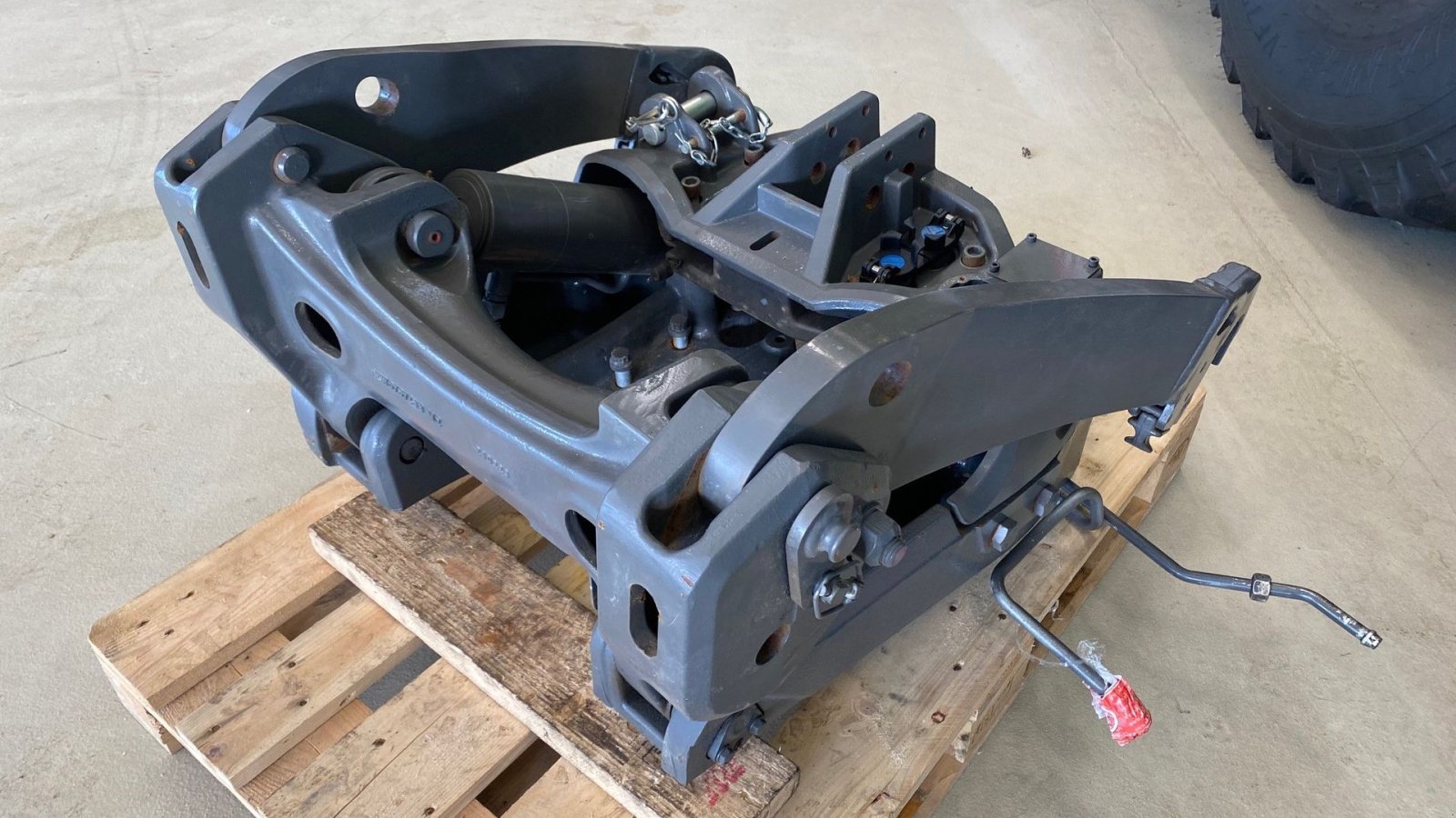 Fronthydraulik του τύπου Massey Ferguson 4,8 tons original frontlift, Gebrauchtmaschine σε Ringe (Φωτογραφία 2)