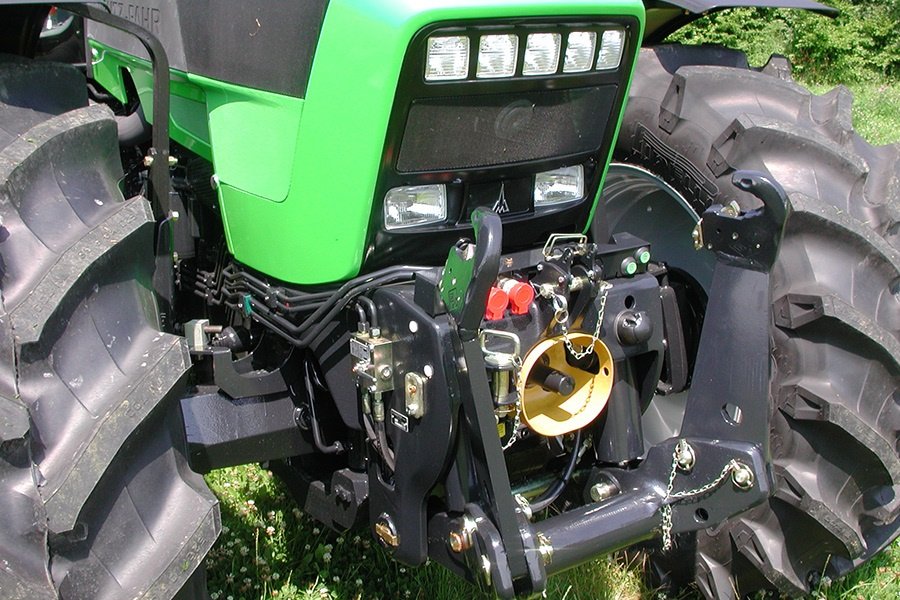 Fronthydraulik des Typs Sauter Frontlift Deutz-Fahr Agt. 210 - 215 - 230 - 235 - 260 - 265, Gebrauchtmaschine in Brørup (Bild 1)