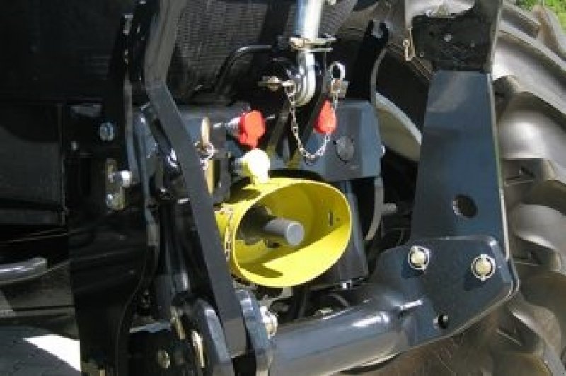 Fronthydraulik a típus Sauter Til NH T7, Gebrauchtmaschine ekkor: Assens (Kép 4)