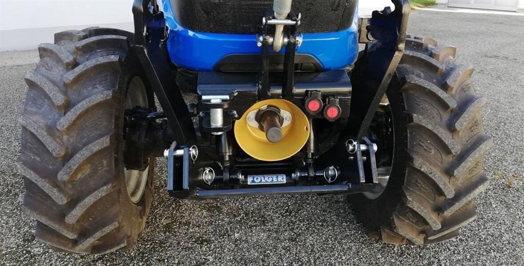 Fronthydraulik του τύπου Sonstige Folger 1800kg frontlift og Folger front PTO med 1000omd, Gebrauchtmaschine σε Lintrup (Φωτογραφία 1)