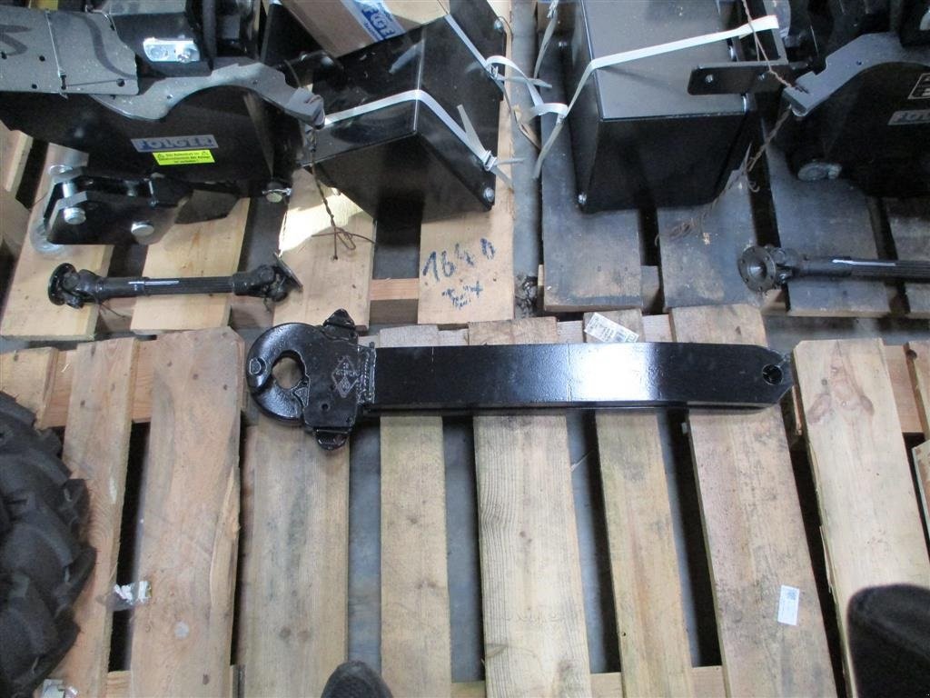 Fronthydraulik του τύπου Sonstige Folger 1800kg frontlift og Folger front PTO med 1000omd, Gebrauchtmaschine σε Lintrup (Φωτογραφία 13)