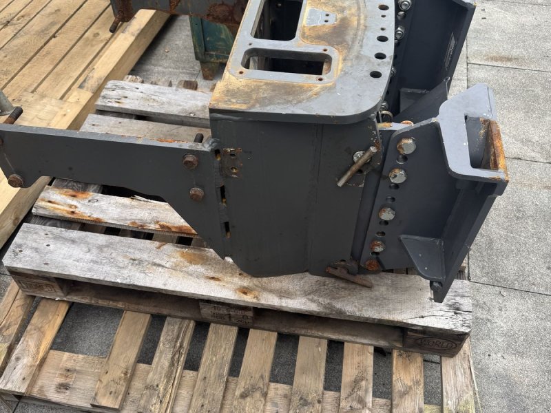 Fronthydraulik of the type Sonstige Kommunalanbauplatte, Gebrauchtmaschine in Saldenburg